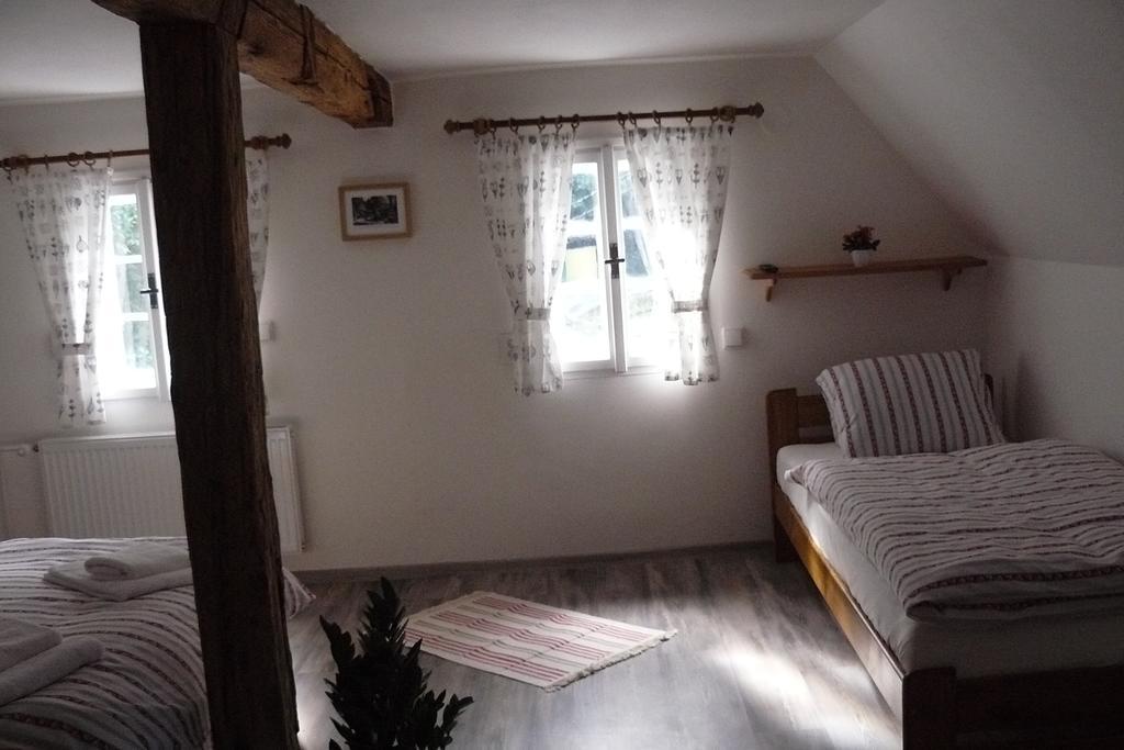 Pension Soutesky Hrensko Room photo